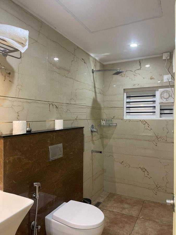Boulevard Resorts Kakkadampoyil Extérieur photo